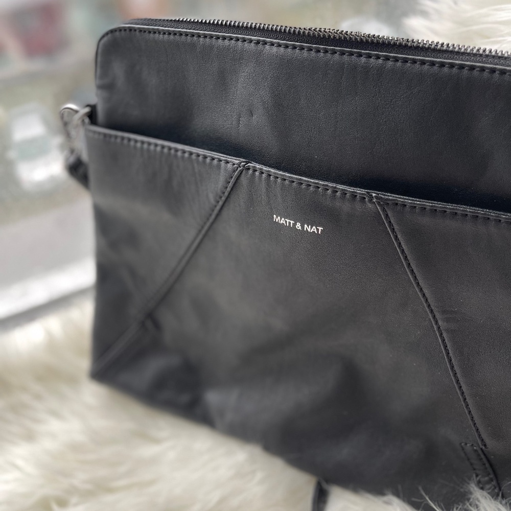 Black Matt & Nat Crossbody Purse with Adjustable Strap